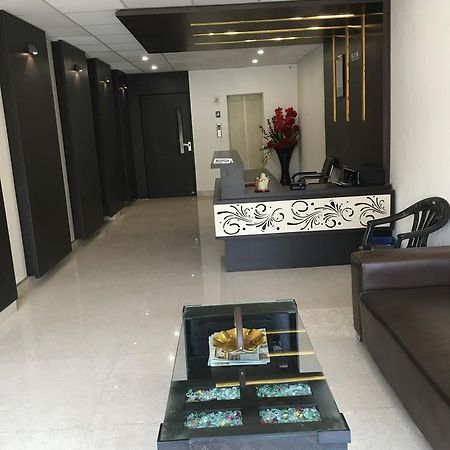 Hôtel De Agya Paradise à Ludhiana Extérieur photo