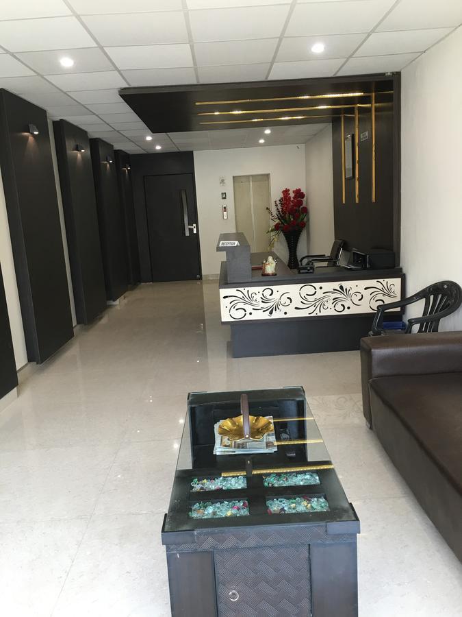 Hôtel De Agya Paradise à Ludhiana Extérieur photo