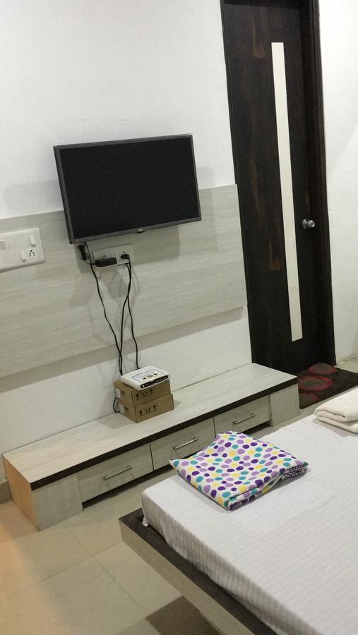 Hôtel De Agya Paradise à Ludhiana Extérieur photo