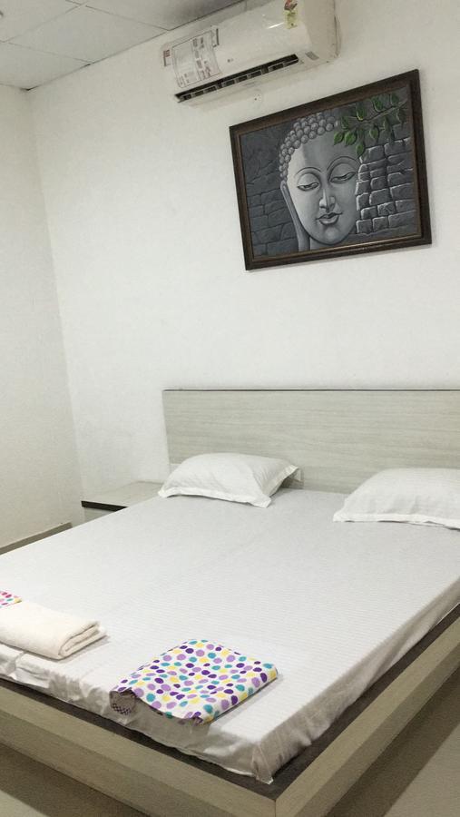 Hôtel De Agya Paradise à Ludhiana Extérieur photo